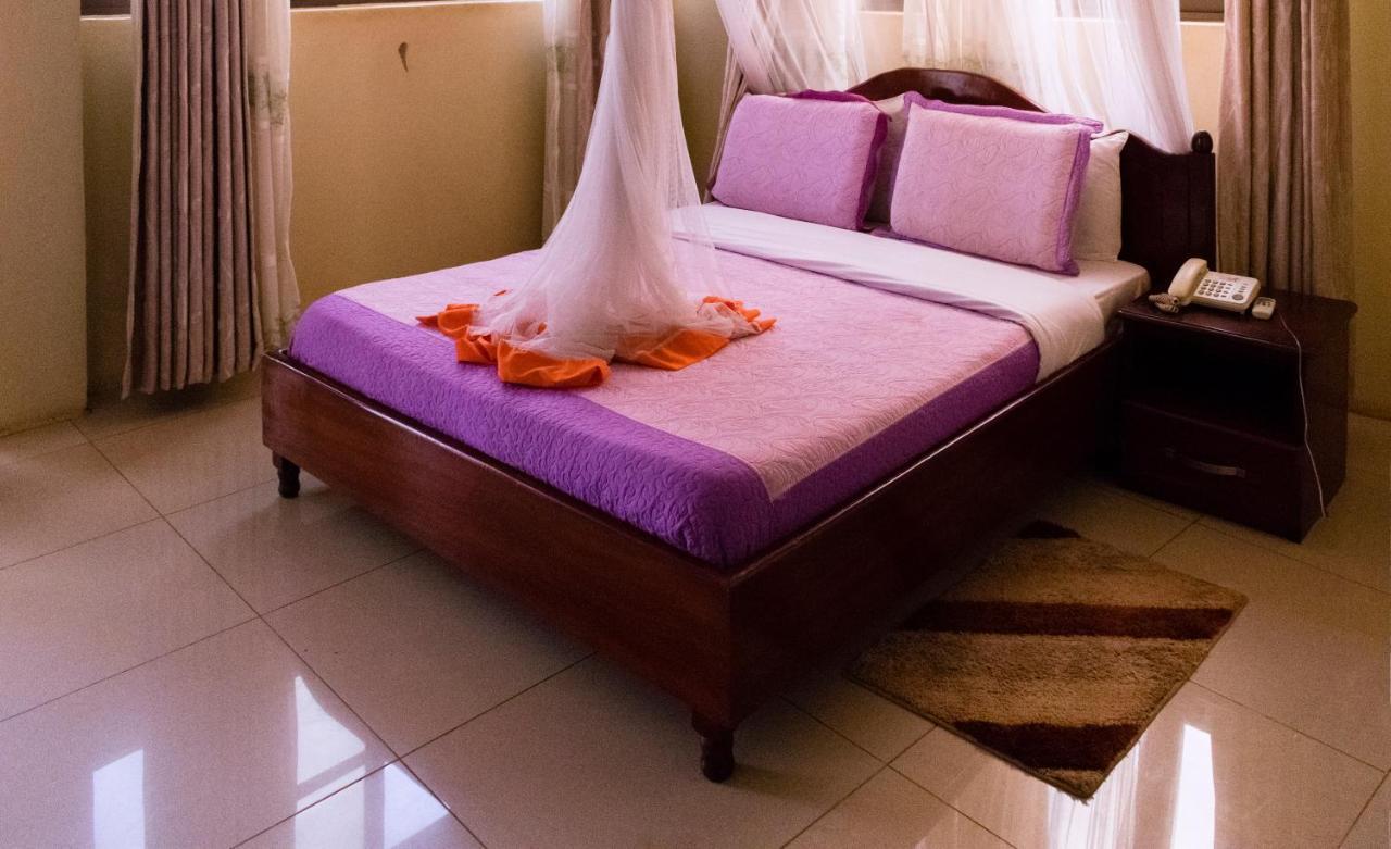 Kahondo Buffalo Hotel Kampala Makerere Luaran gambar