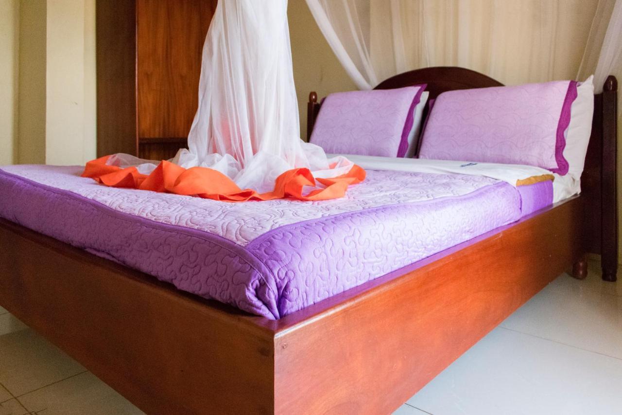Kahondo Buffalo Hotel Kampala Makerere Luaran gambar