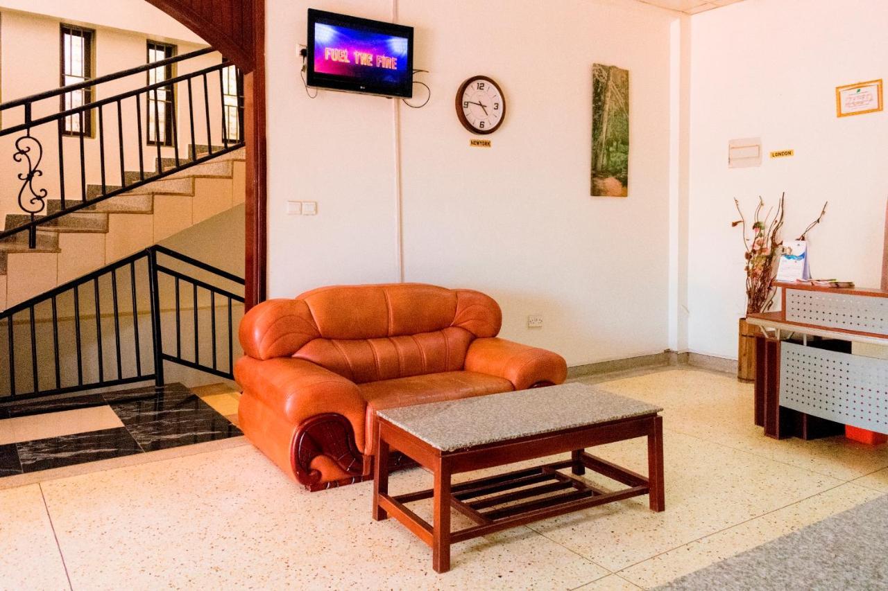 Kahondo Buffalo Hotel Kampala Makerere Luaran gambar
