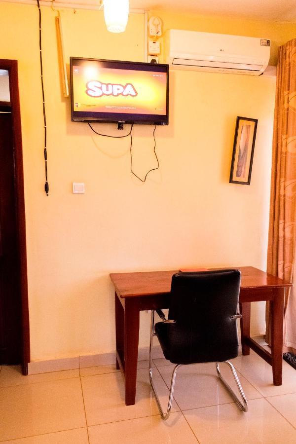 Kahondo Buffalo Hotel Kampala Makerere Luaran gambar