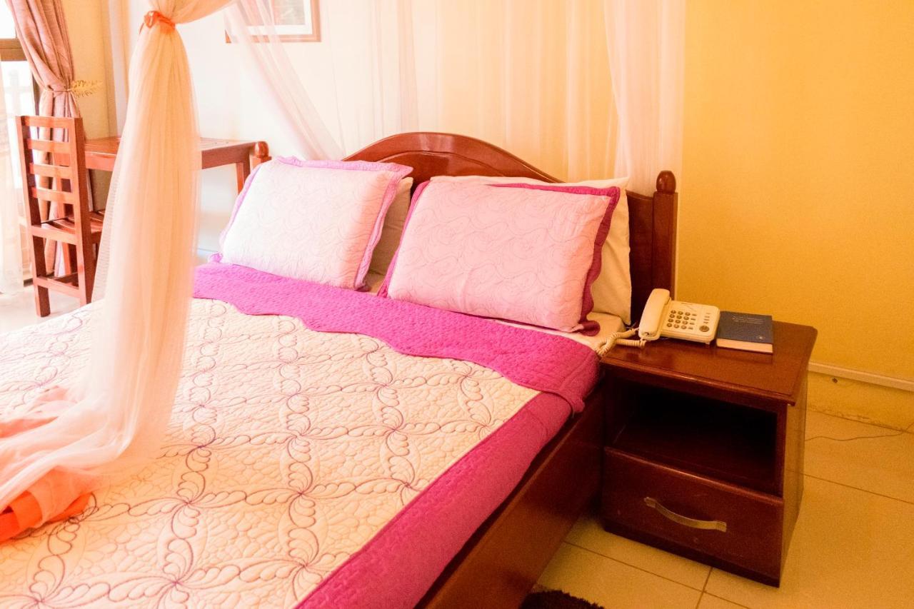 Kahondo Buffalo Hotel Kampala Makerere Luaran gambar